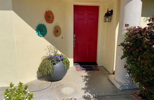 Indian Wells Resort Home with Private Saltwater Pool - Foto 8