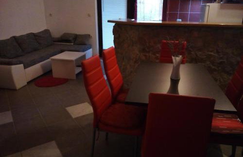 Studio apartman Hrast - Foto 22