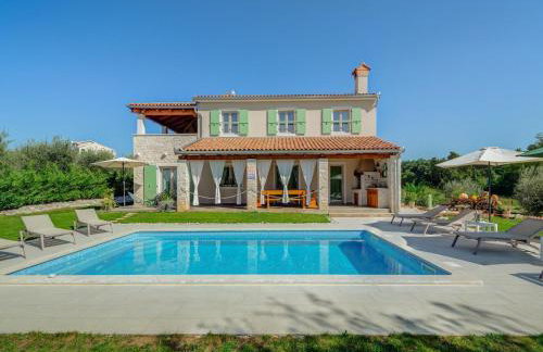 Villa in Srebrnici With Pool Near Marea Beach - Foto 15