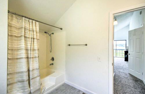 Stunning Hood Canal Getaway w/ Private Deck! - Foto 22