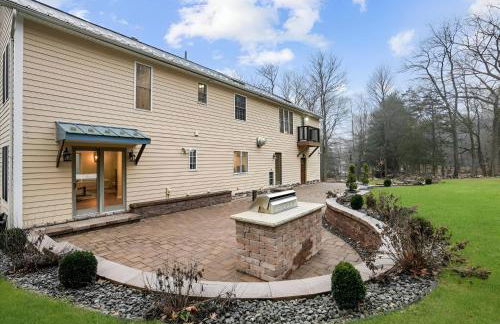 Nature Getaway Charming Villa Near Trails & Parks - Foto 41