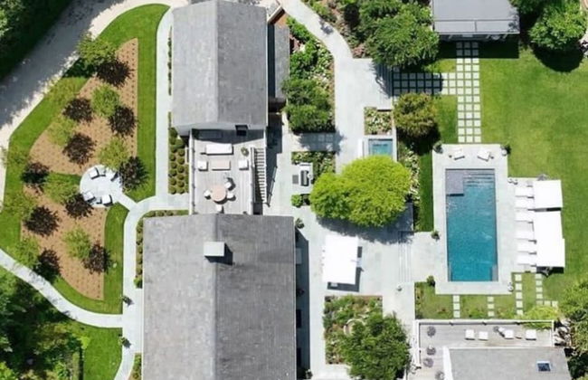 Luxurious 8 Bedroom Retreat With Pool East Hampton - Foto 2