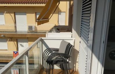 Luxury Apartment Accommodation, next to beach & train station Calella - Foto 20