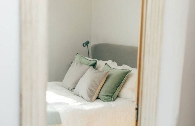 The Neptune - From 125 Per Night - Photo 8