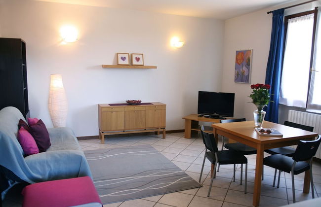 Apartment First Floor - Photo 8