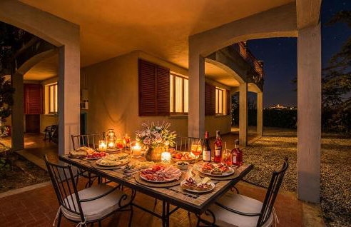 Stunning Apartment In Monteriggioni With Wifi - Photo 9
