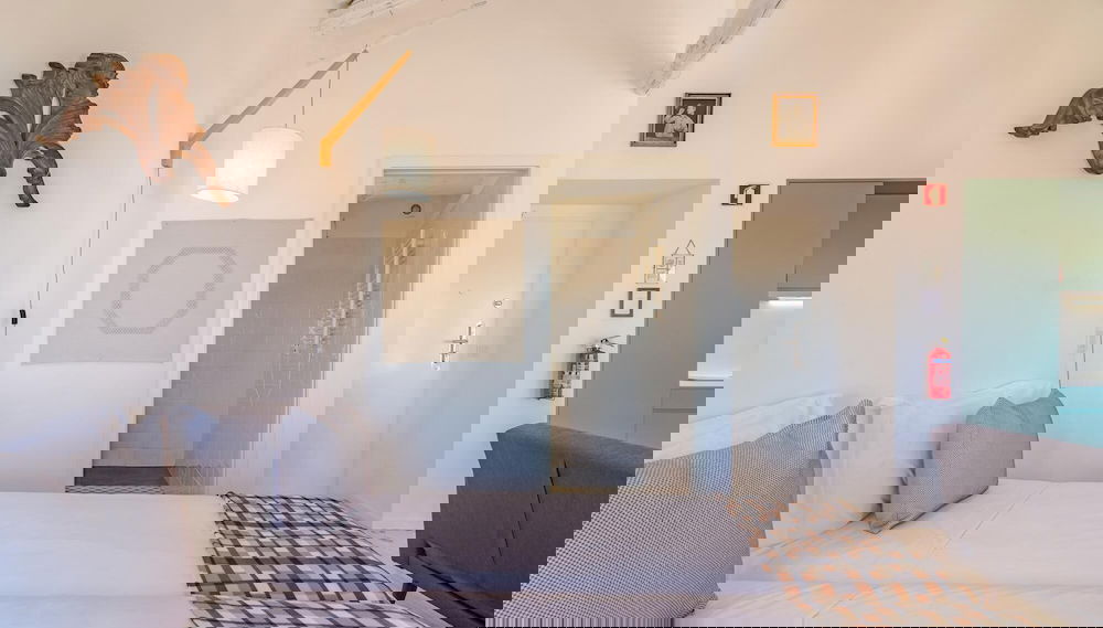 Youropo - The Tower 8T - Foto 1, Habitación