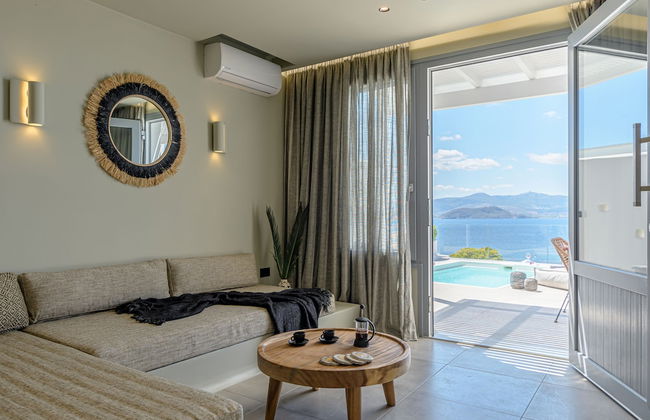 Diadema Villa - Photo 13