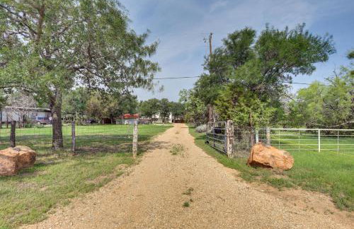 Gorgeous Palo Pinto Home with Private Hot Tub! - Foto 42
