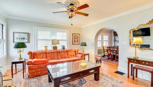 Walk to UK Campus Charming Home with Patio! - Foto 5