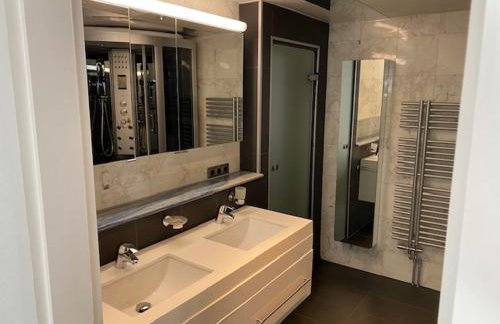 Excl Ferienwohnung im Dreiländereck D-F-CH mit beheiztem kl Pool zum Schwimmen und Massieren - Foto 12