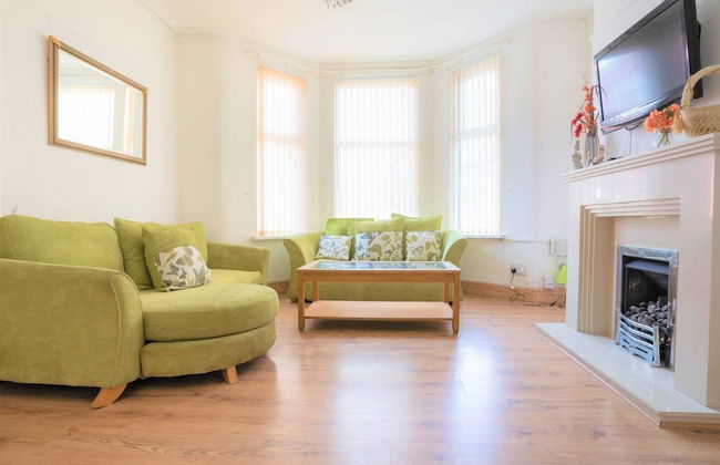 Charming 4-bed, Pet Friendly House in Liverpool - Foto 21