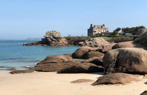 Bel appartement rénové avec WIFI à 200m de la plage de Trégastel - FR-1-368-229 - Foto 9