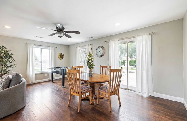 Breathtaking Meadows by Avantstay Temecula Group Retreat Pool, Pickleball, Firepit, Hot Tub - Foto 10