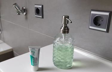 Aussergewöhnliche Atelierferienwohnung mit Balkon an der Donau - Foto 27