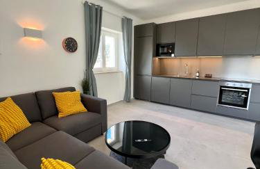 Newly Refurbished Komiza Haven - Photo 32