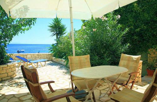 Dinos Walk to Beach Sea Views A C Wifi Car Not Required - 291 - Foto 36