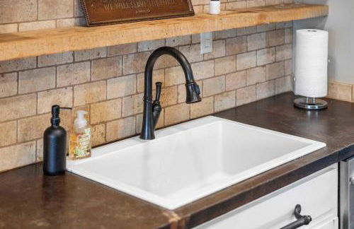 Historic Home in Downtown Clinton - Foto 45