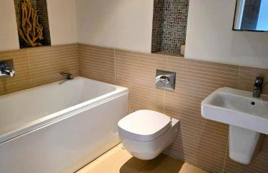 The Lookout - Unique Architectural Modern Home - Foto 63