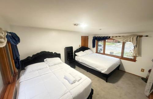 Sleep12-16guests ranch in West Seneca entire house - Foto 11