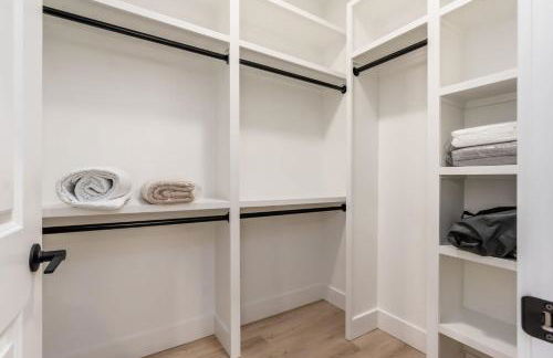 Stylish 4BR in Merion Village PD - Foto 33