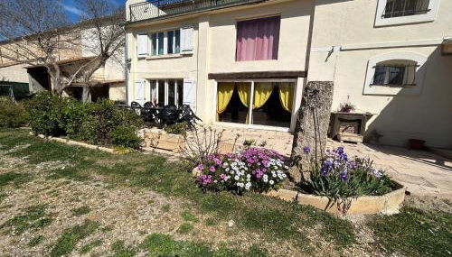 VILLA AU CALME AVEC PISCINE - Foto 3