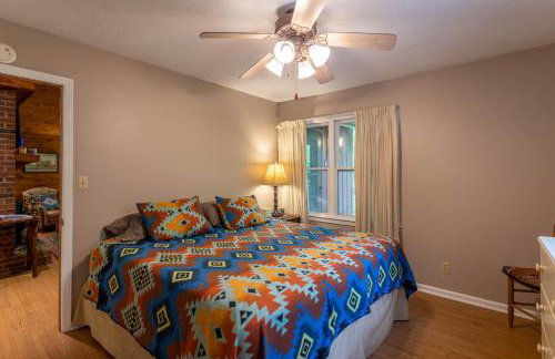 Bucky's Hideaway - Photo 15