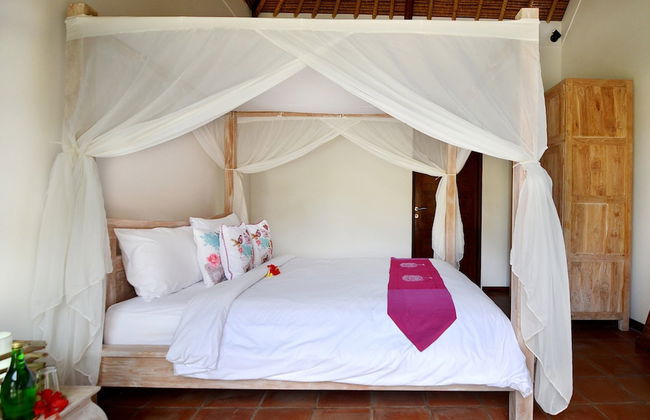 Villa Candi Kecil Tujuh by Villa Finder - Foto 10