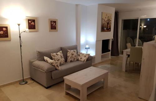 PUERTO ESTEPONA - Photo 9