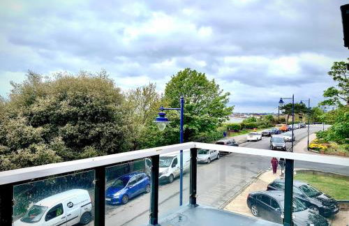 Modern 2 Bedroom Apartment with Sea view - Foto 30