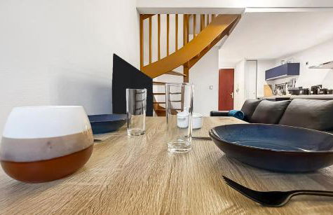 Duplex moderne et lumineux avec piscine et parking - Foto 25