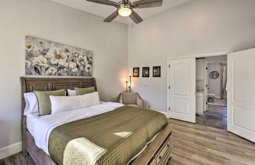 Tee Off, Relax Poolside! Family Home in Scottsdale - Foto 13