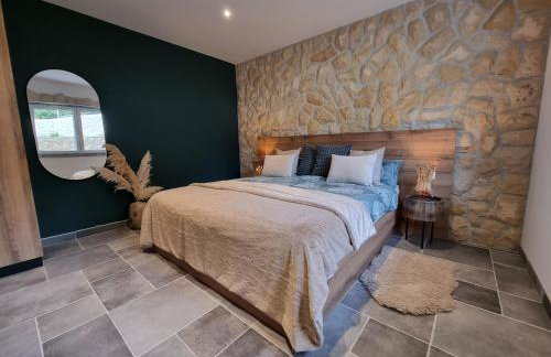 Apartments Suha Punta - Villa Babalonija - Photo 3