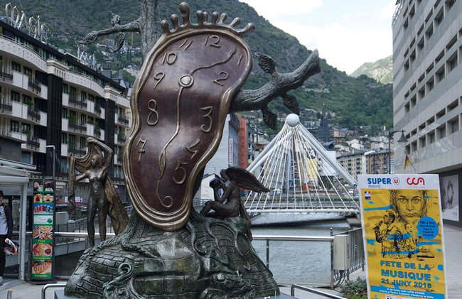 O melhor de Andorra la Vella: Arte, Patrimônio e vistas alpinas - Foto 6