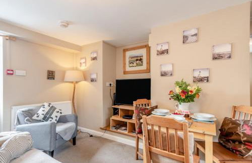2 Bed in Cosheston oc-fb060 - Foto 2