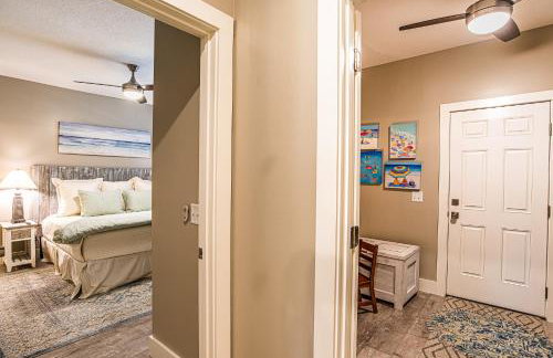 Lets Get You Laguna Beachin in this Brand New Cottage Steps to the Beach - Foto 24