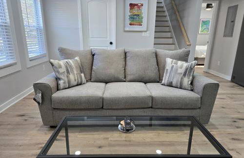 The Silver Villa - 2 King Beds Minutes from Downto - Foto 10