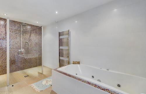 Atlantic View Coach House - tourist board approved - Foto 24