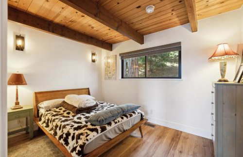 Golden Peak Cabin home - Photo 13