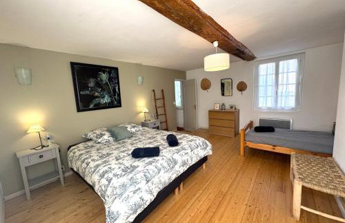 La Halte de la Hunière - Jardin - Central - Garage - Photo 2