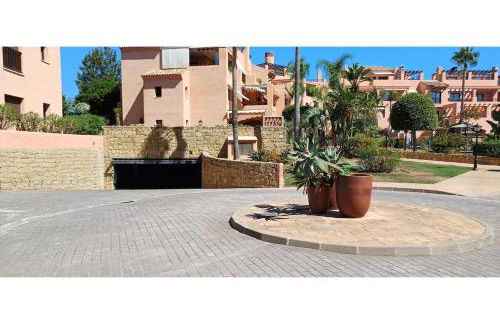 SunBeach Hacienda Apartment - Photo 44