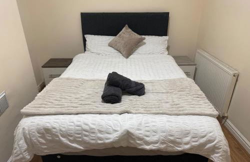 4-Bed Manchester Retreat Great for Groups - Foto 6