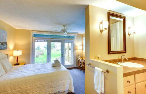 Glen Arbor Vacation Rental with Views of Lake! - Foto 19