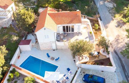 Amazing house W pool and big sunny terrace close to sea & beach - Photo 4