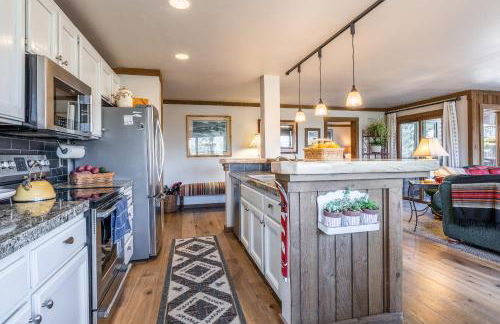 Brand New Listing! 5 minute walk to Canyon Lodge! Newly Updated Two-Bed, Two-Bath, Mountainback #14 - Foto 11