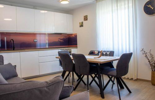 Apartman Klara Mravince - Photo 1