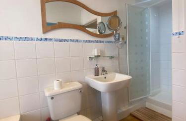 Dog friendly home close to the beach and the town - Photo 13