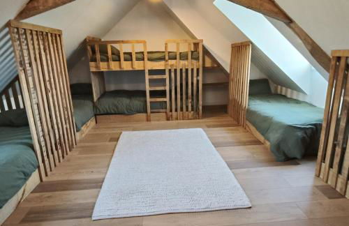 Gîte de rural de 15 personnes, bain nordique, rivière et nature - Foto 18