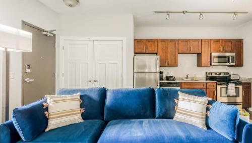 CozySuites MusicRow Classy 1BR with free parking 09 - Foto 3