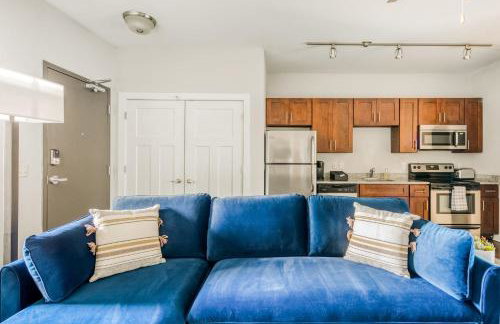 CozySuites MusicRow Classy 1BR with free parking 09 - Foto 3